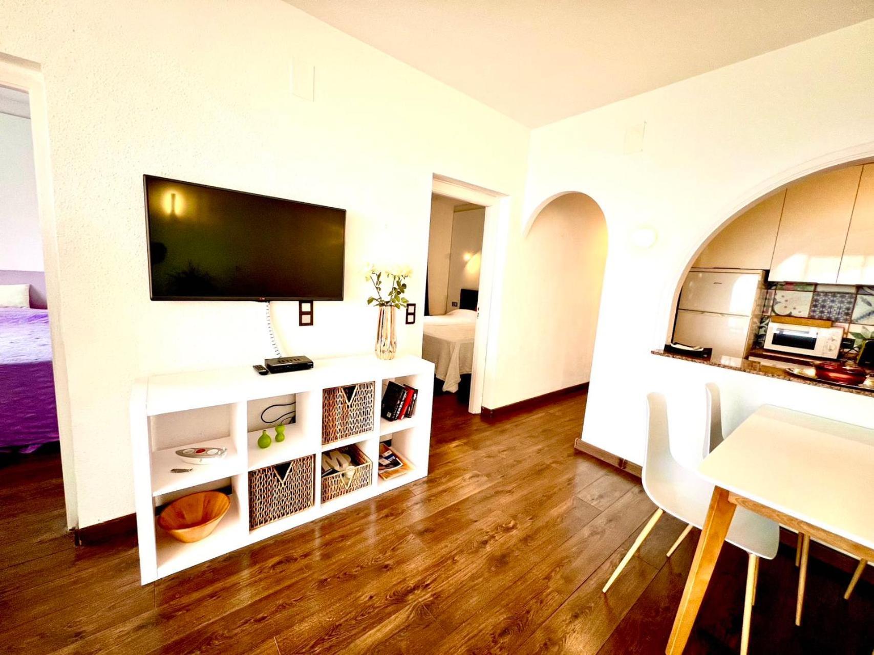 Apartamento Con Vistas Al Mar Cumbre Del Sol By Alterhome Bagian luar foto